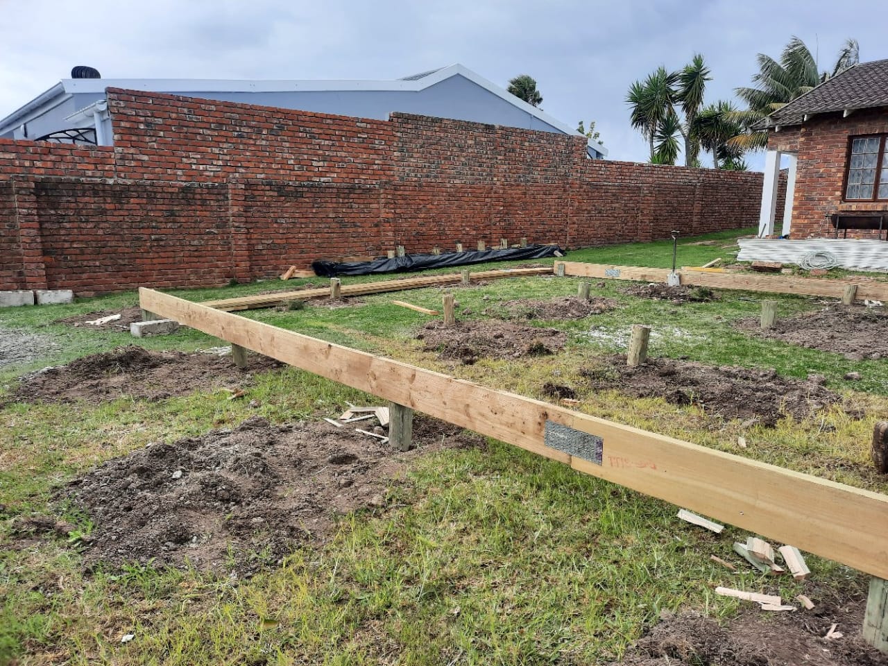 Foundation set-out on a building site